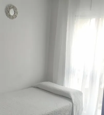 Гостевой дом Restaurante La Giralda *