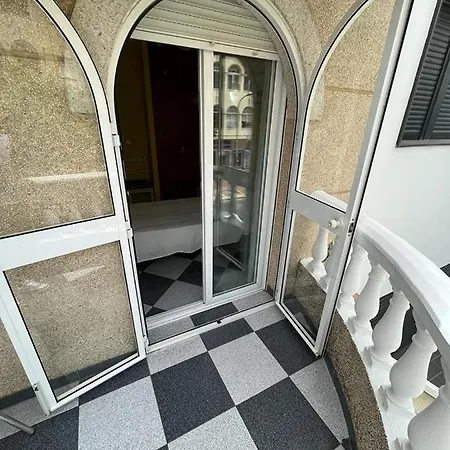 Restaurante La Giralda 招待所